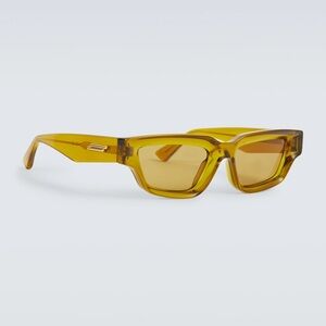 Bottega Veneta M Sunglass
Unisex